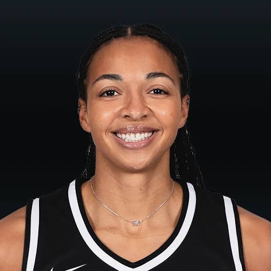 Kiah Stokes